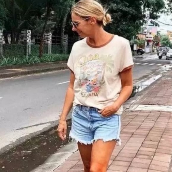 Boho Cream Cuba Havana Fitted Graphic Tee - Picture 4 of 11